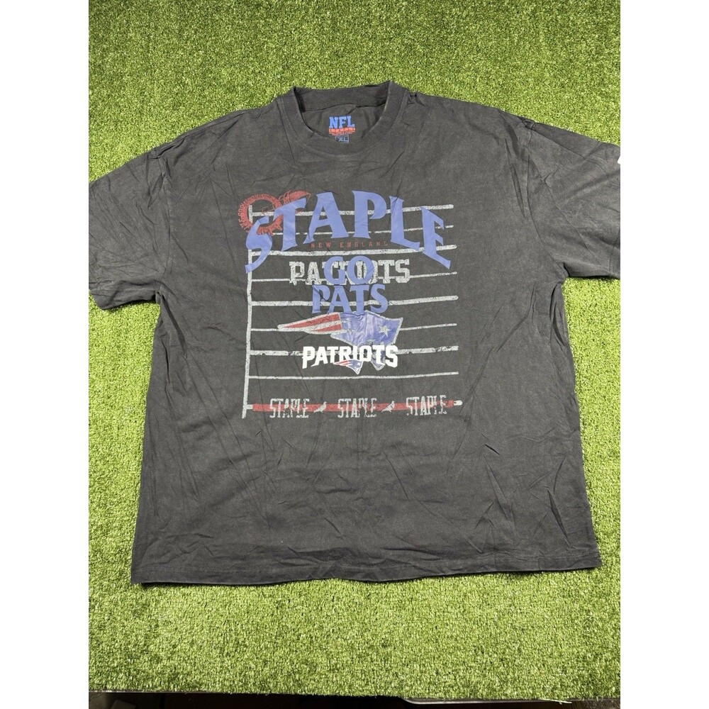 New England Patriots NFL x Staple Black Graphic Tee Men’s XL Vintage Wash NWT